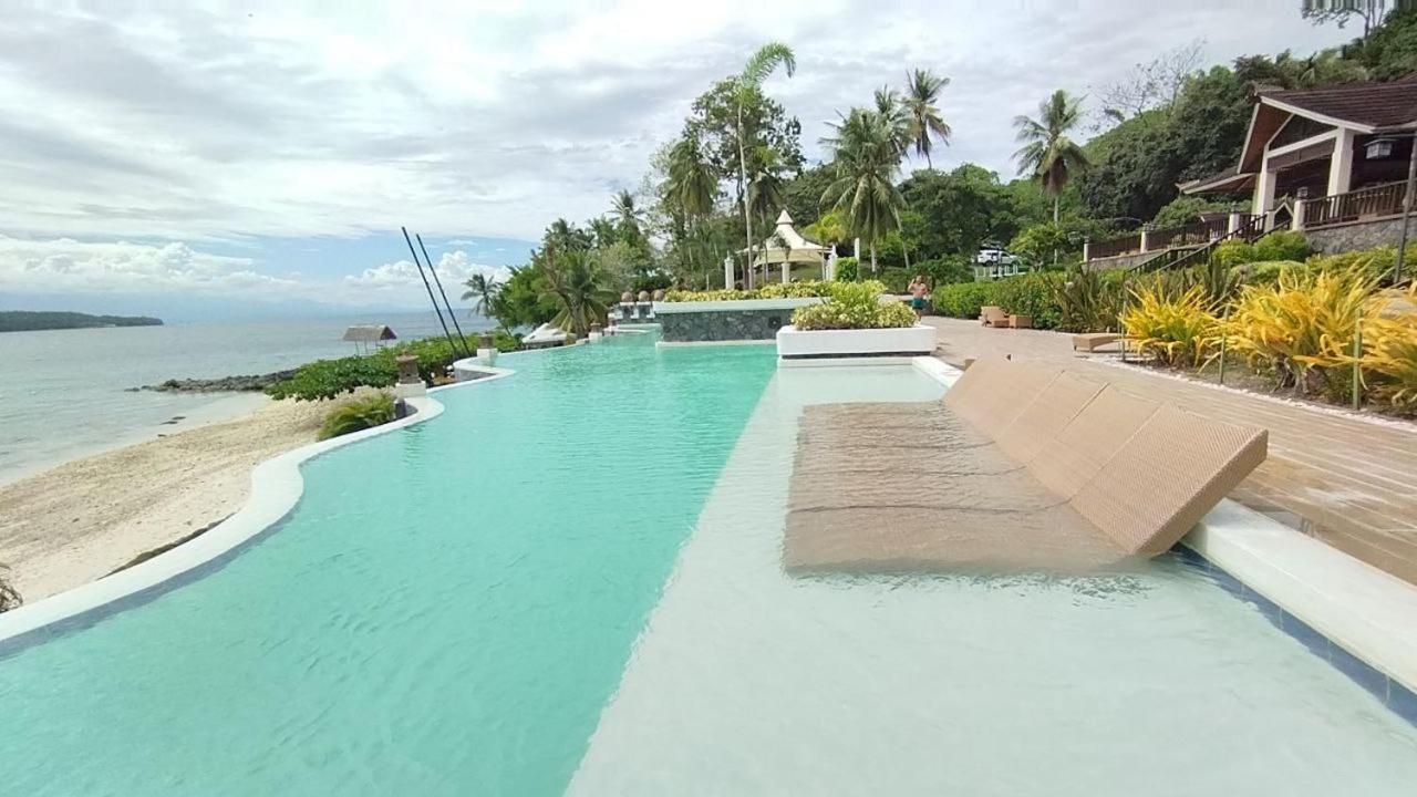 Kembali Condo Resort With Sea View Davao Екстер'єр фото