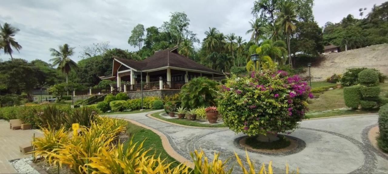 Kembali Condo Resort With Sea View Davao Екстер'єр фото