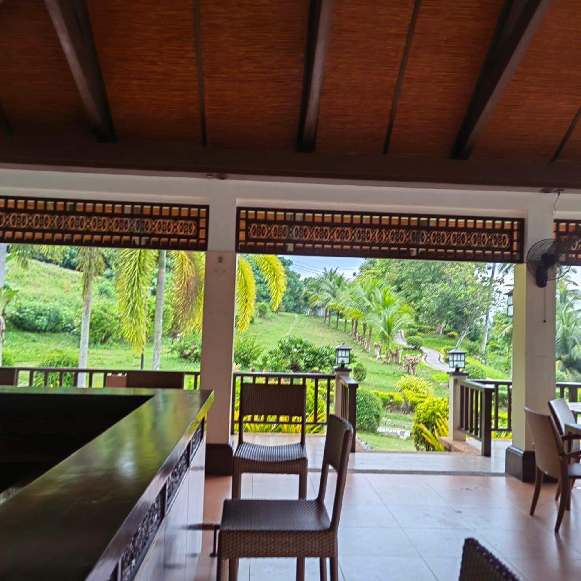 Kembali Condo Resort With Sea View Davao Екстер'єр фото