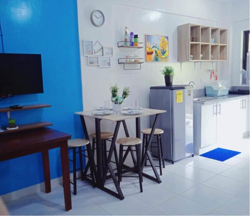 Kembali Condo Resort With Sea View Davao Екстер'єр фото